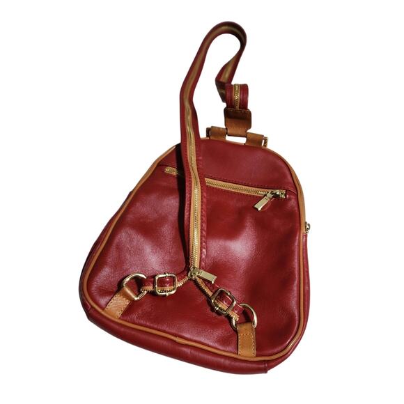VALENTINA EUC RED LEATHER CONVERTIBLE SLING BACKPACK BAG main image 4